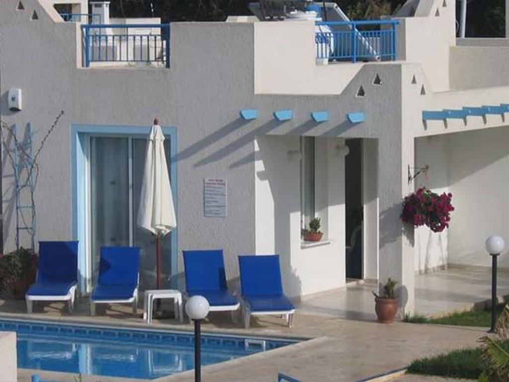 Philippos Paphos Villas - Villa 3 Екстериор снимка