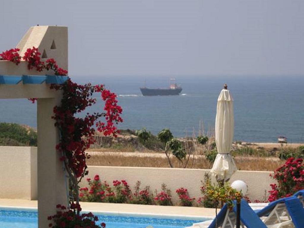 Philippos Paphos Villas - Villa 3 Екстериор снимка