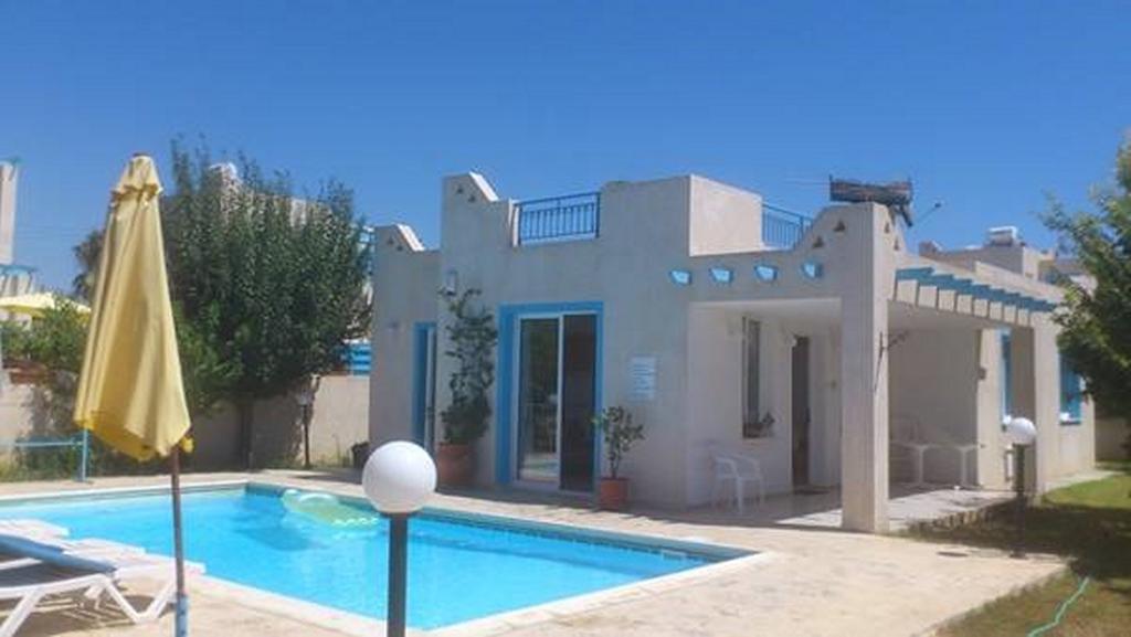 Philippos Paphos Villas - Villa 3 Екстериор снимка